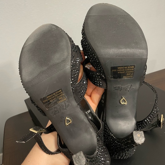 👠🖤Thalia Sodi Black Verrda 2 Embellished Platform Dress Sandals, size 7.5 (EUC) - Picture 7 of 8